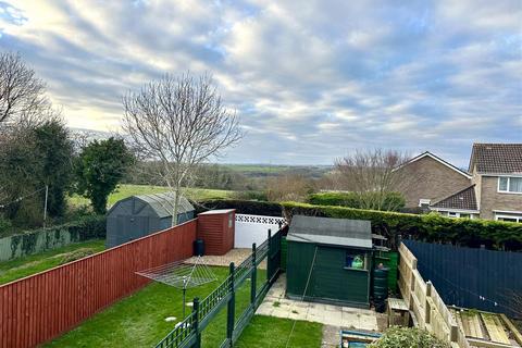 65 Enfield Drive, Barry, CF62 8JE