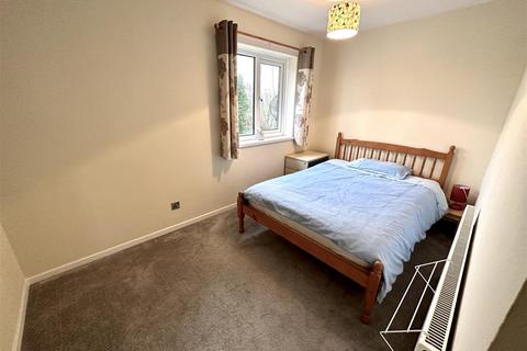 65 Enfield Drive, Barry, CF62 8JE