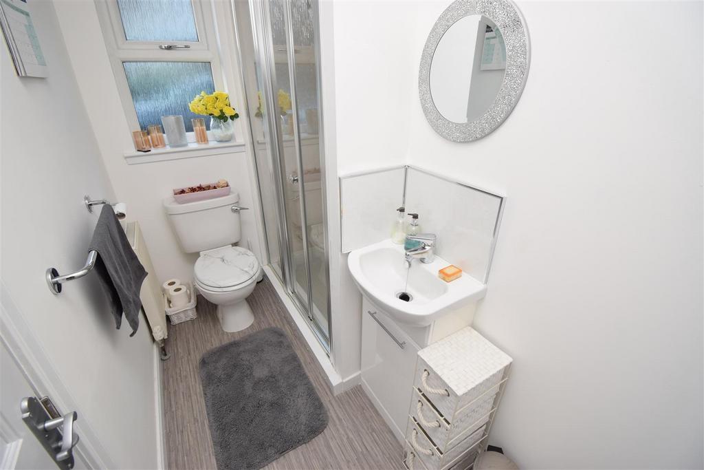 Shower room.jpg
