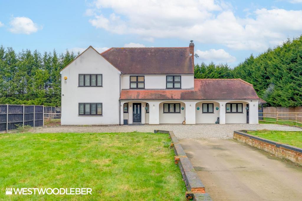 Hoe Lane, Waltham Abbey EN9 5 bed detached house for sale £1,250,000