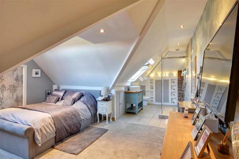 4 bedroom semi-detached house for sale, Udimore Road, Rye