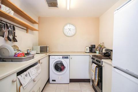 2 bedroom flat for sale, Birkdale, Whitley Bay