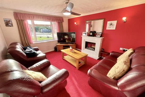 3 bedroom detached house for sale - Mawford Close, Moulton Seas End, Spalding