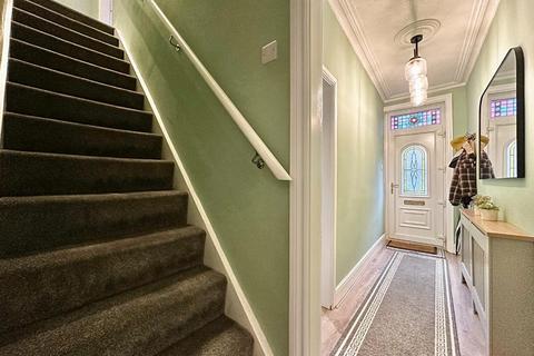62 Blenheim Road, Barnsley, S70 6AR