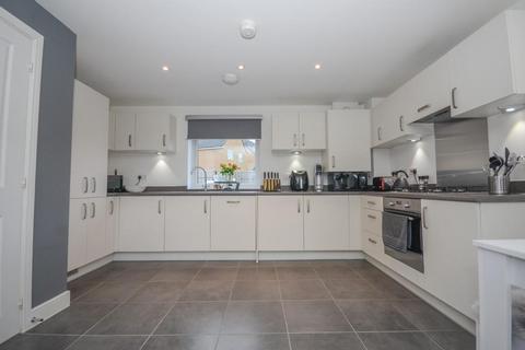 22 Snowdrop Drive, Emersons Green, Bristol, BS16 7LF