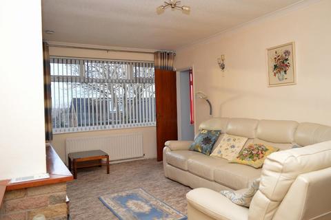 13 Claytons Close, Springhead, Oldham, OL4 4NT