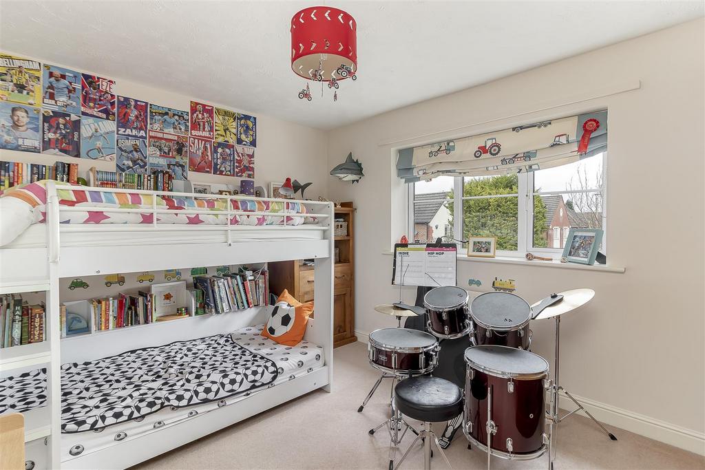 Bedroom 2.jpg
