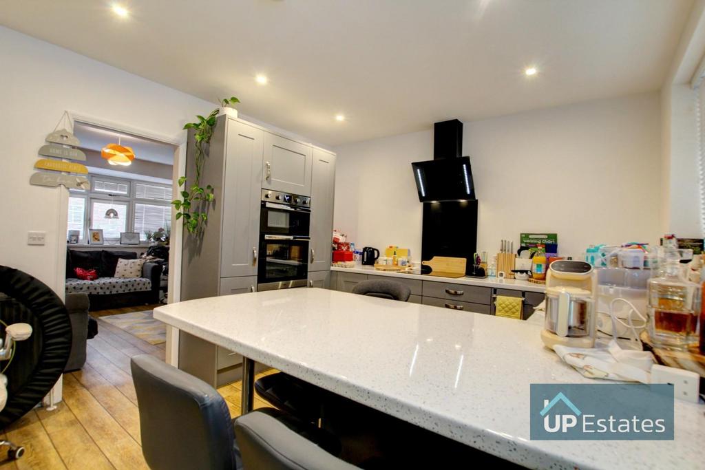 Kitchen diner