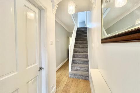 33 Philip Road, Ipswich, IP2 8BQ