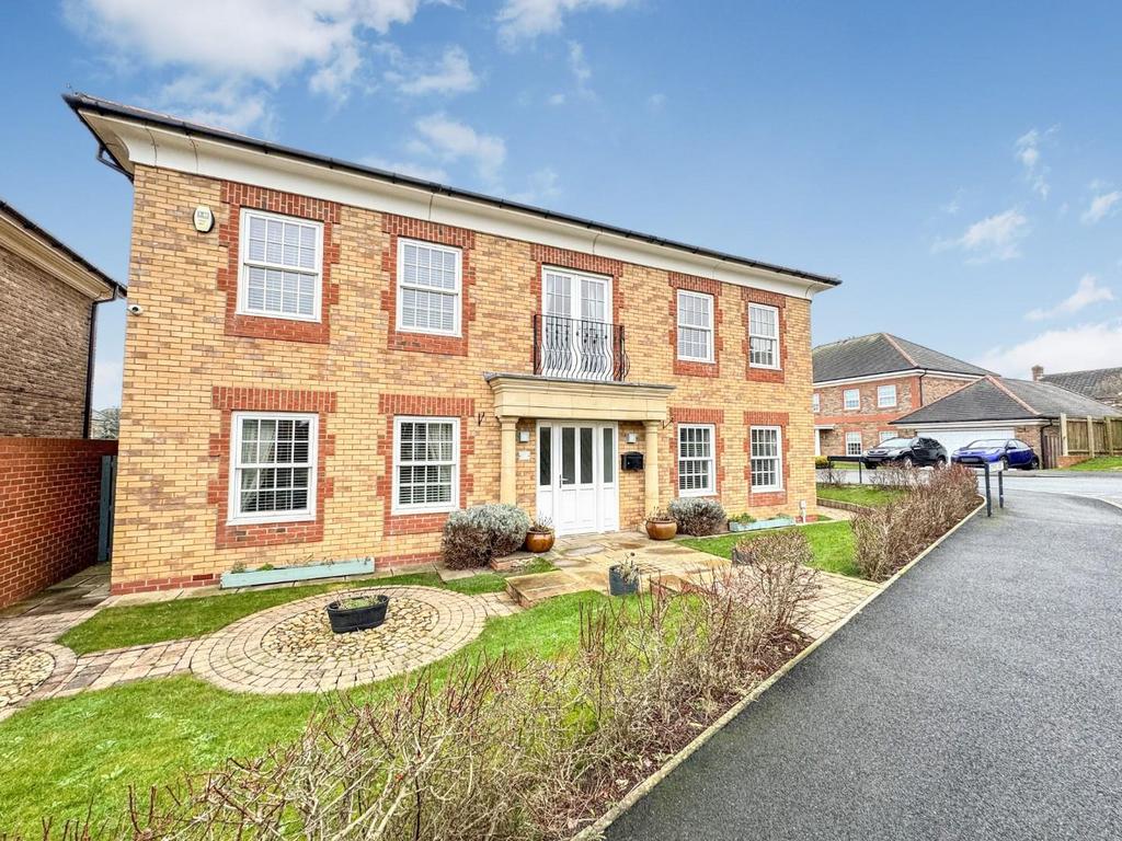 Meadowsweet Road, Cuthbert... 5 bed detached house for sale £