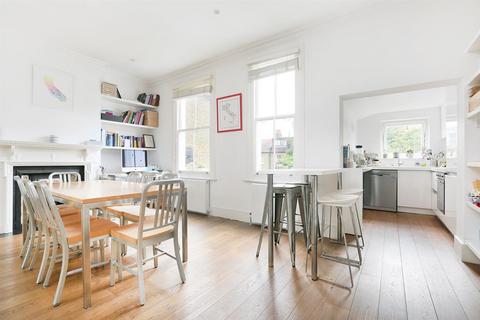 2 bedroom flat for sale, Gowan Avenue, London