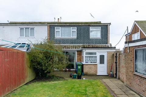 4 bedroom semi-detached bungalow for sale, Ryecroft Drive, WITHERNSEA