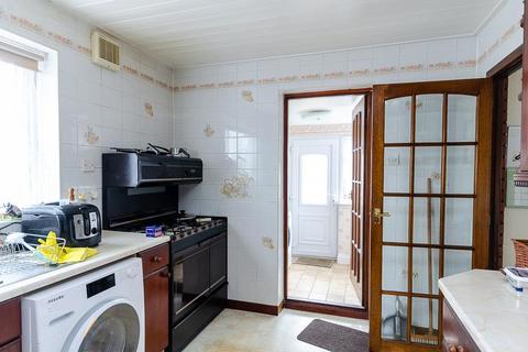32 Ryecroft Drive, Withernsea, HU19 2LX