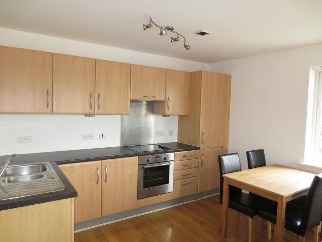 Kitchen/Dining Area