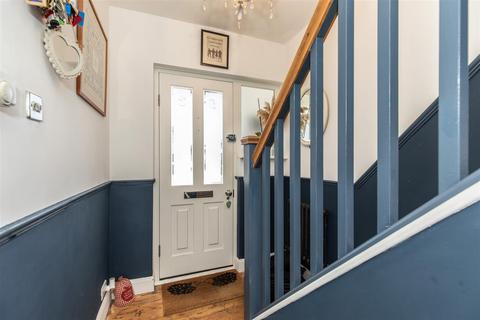 53 Cranleigh Road, Worthing, BN14 7QW