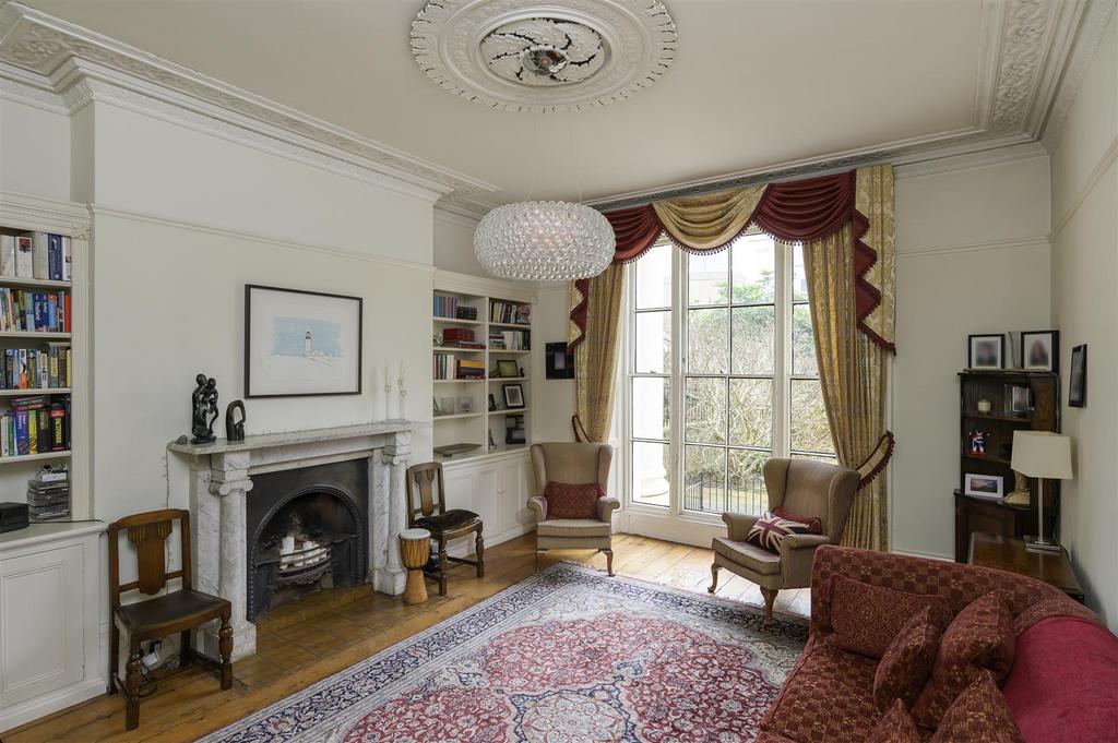 12 Buckingham Vale-10 EDIT.jpg