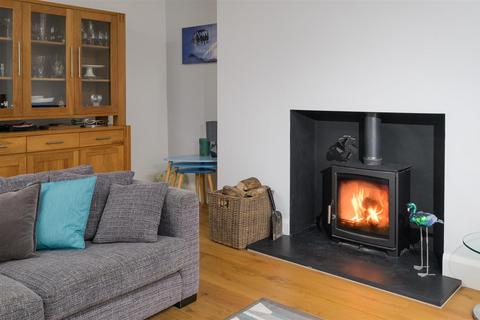 12 Buckingham Vale, Bristol, BS8 2BU