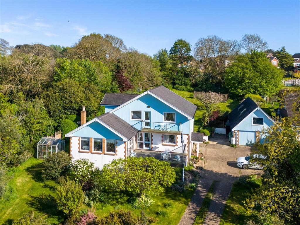 Seaview Lane, Seaview, PO34 5DG 5 bed detached house for sale £1,300,000