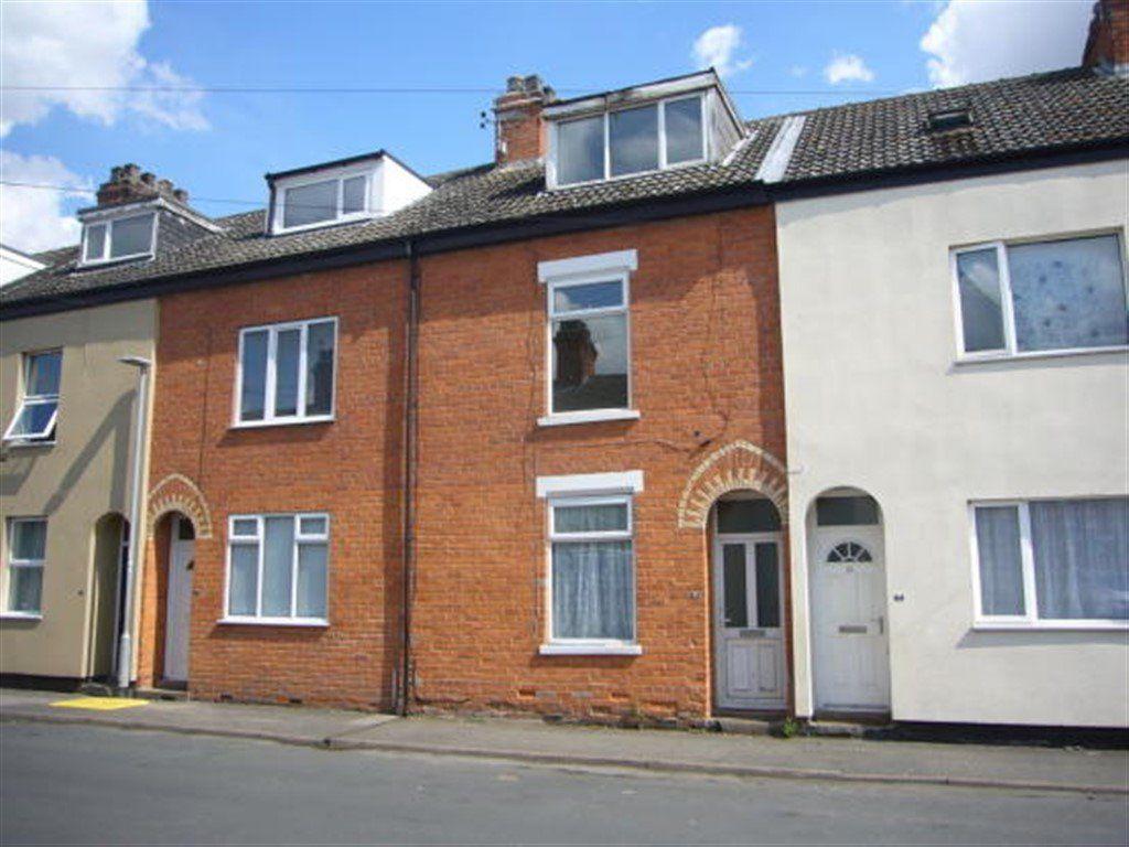 Percy Street, Goole, DN14 3 bed terraced house to rent £750 pcm (£173 pw)