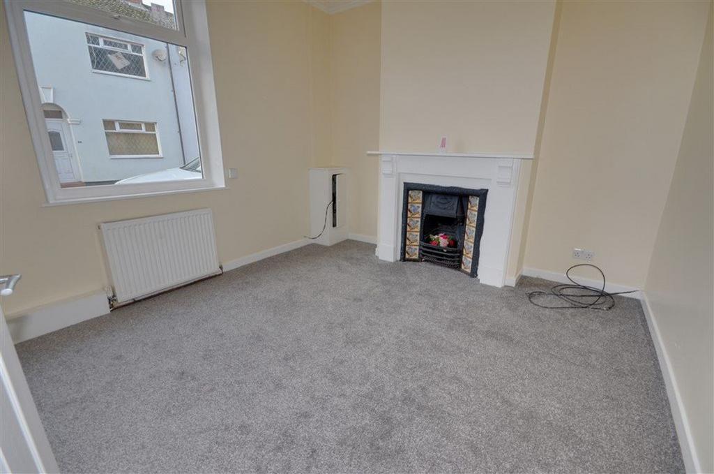 Percy Street, Goole, DN14 3 bed terraced house to rent £750 pcm (£173 pw)