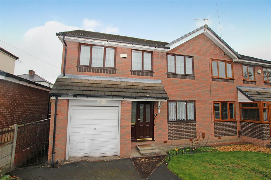 Holden Avenue, Bolton, BL1 7EY 4 bed semidetached house £1,000 pcm
