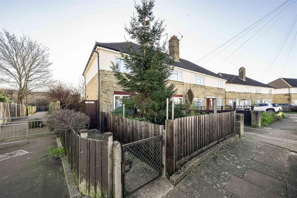 Wheatley Road, Isleworth 2 bed £350,000