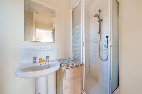 The Farthings Marlowe Way, Royal Wootton Bassett, Swindon, SN4 8LG