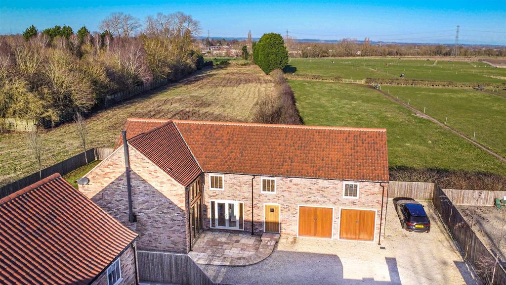 Foss Bank Farm, Strensall Road, Earswick, York 4 bed detached house for