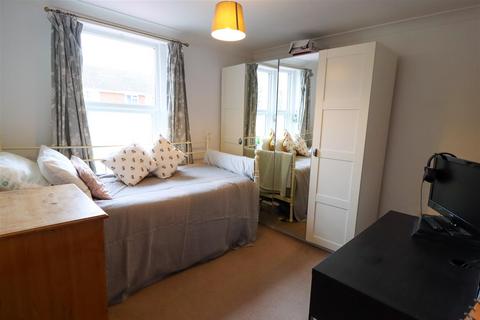 8 Ferry Lane, Wouldham, Rochester, ME1 3UU