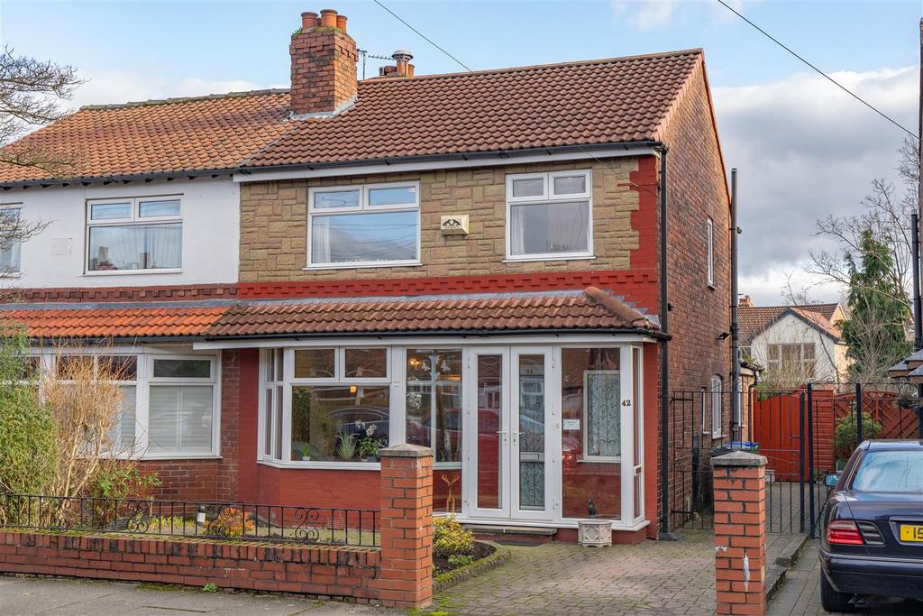 Buckingham Road, Chorlton 3 bed semidetached house £425,000
