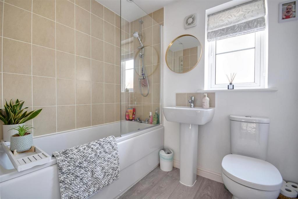 Family bathroom