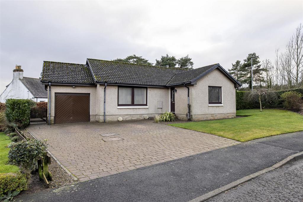 1 Monksford Court, Newtown St. Boswells, Melrose 3 bed detached