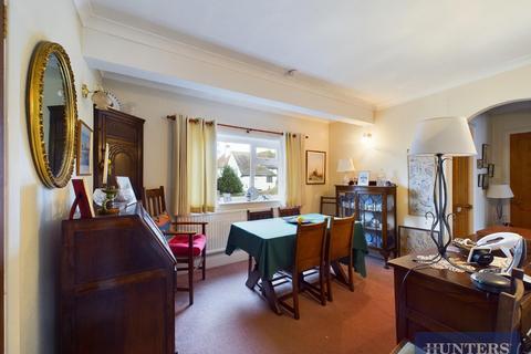 2 bedroom apartment for sale, Shaftesbury Road, Bridlington