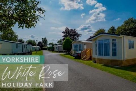 1 bedroom park home for sale, Hutton Sessay, Thirsk