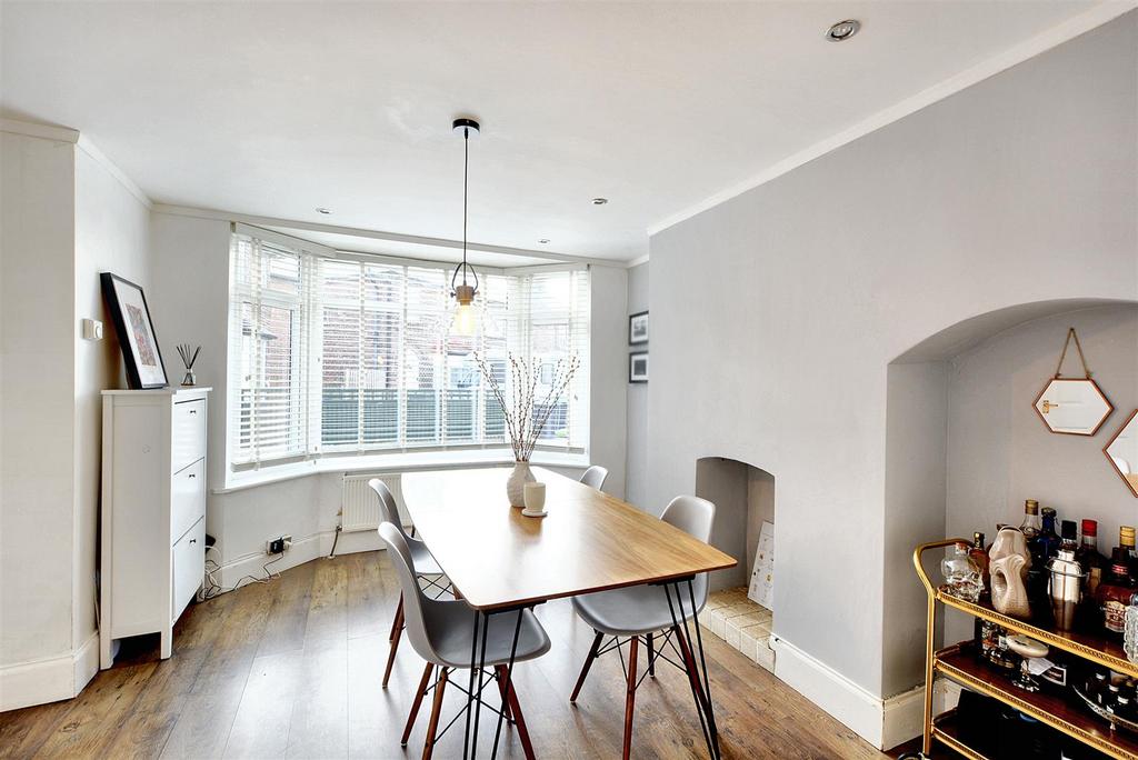 Dining Room 1.jpg