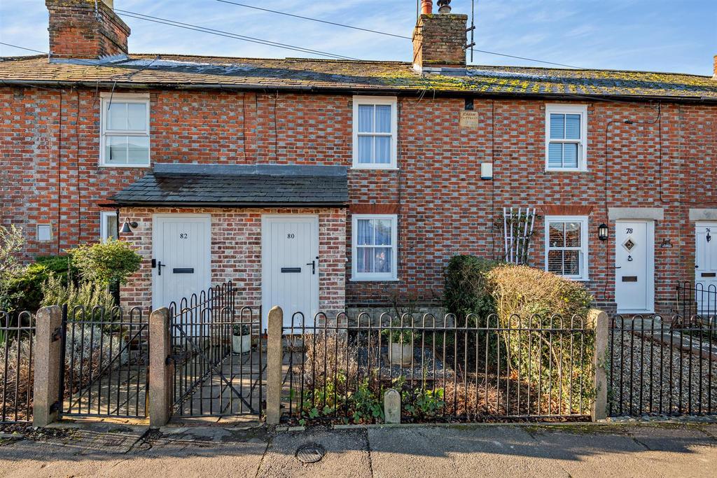 Church Street, Boughton Monchelsea... 3 bed terraced house for sale £