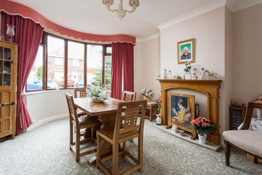 Rawcliffe Croft, York 3 bed semidetached house for sale £300,000