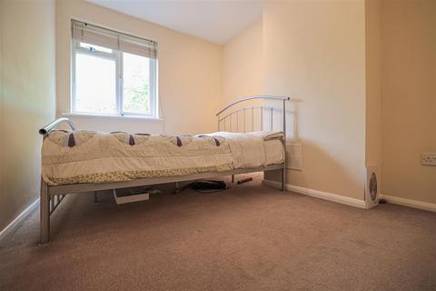 3 bedroom semi-detached house for sale, Lower Adeyfield Road, Hemel Hempstead, HP2