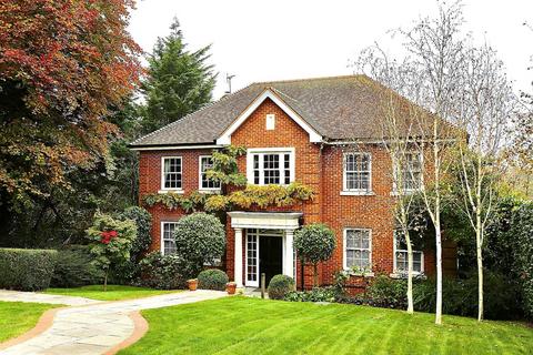 5 bedroom detached house for sale, Walpole Avenue, Chipstead