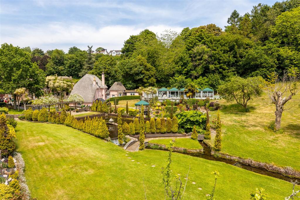 Rose Cottage Cockington Village Torquay-19.jpg