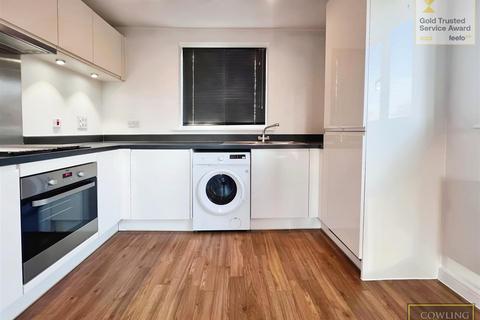 2 bedroom apartment for sale - Ramsden Court, Golden Jubilee Way, Wickford