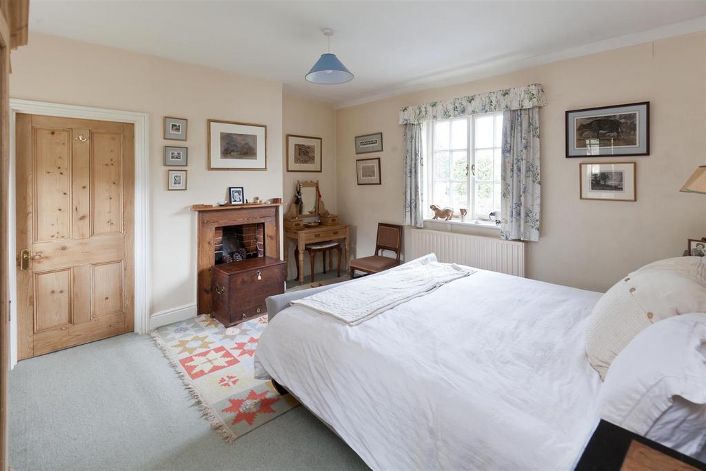 Trevena - Bedroom.jpg