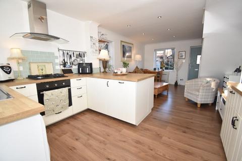 32 Oak Close, Exminster, Exeter, EX6 8ST