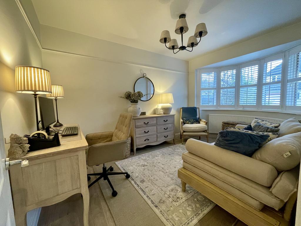 Study/Ground Floor Bedroom Five