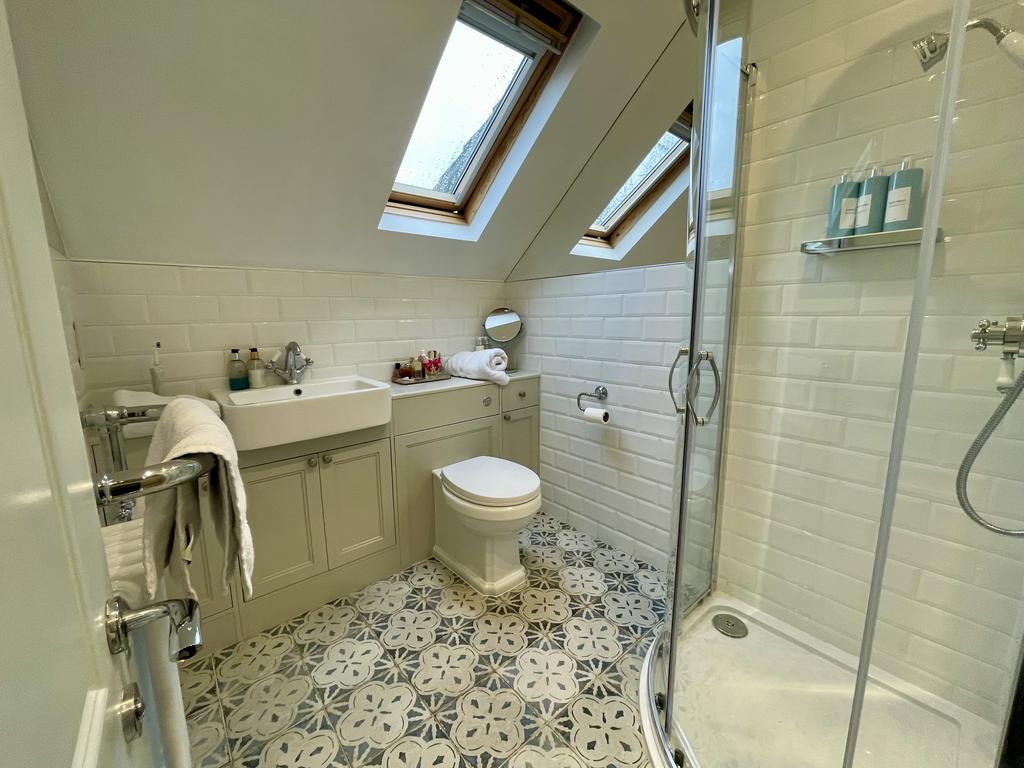 En Suite Shower Room