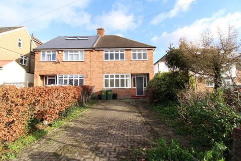 121 Hayes Chase, West Wickham, BR4 0HY