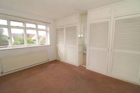 121 Hayes Chase, West Wickham, BR4 0HY