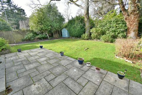 1 Apple Tree Grove, Ferndown, BH22 9LA