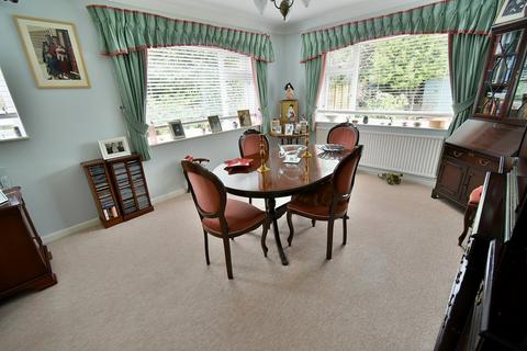 1 Apple Tree Grove, Ferndown, BH22 9LA