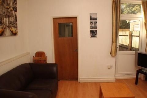 4 bedroom house share to rent, Birmingham B29